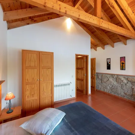 Mansion Amidst Vineyards Of Dao Valley, Cleaning Included *