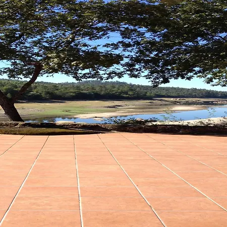 Mansion Amidst Vineyards Of Dao Valley, Cleaning Included Holiday home
